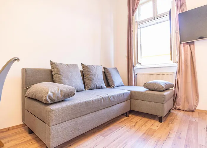 Chic & Modern 1br Apt, Prime Spot Apartman *